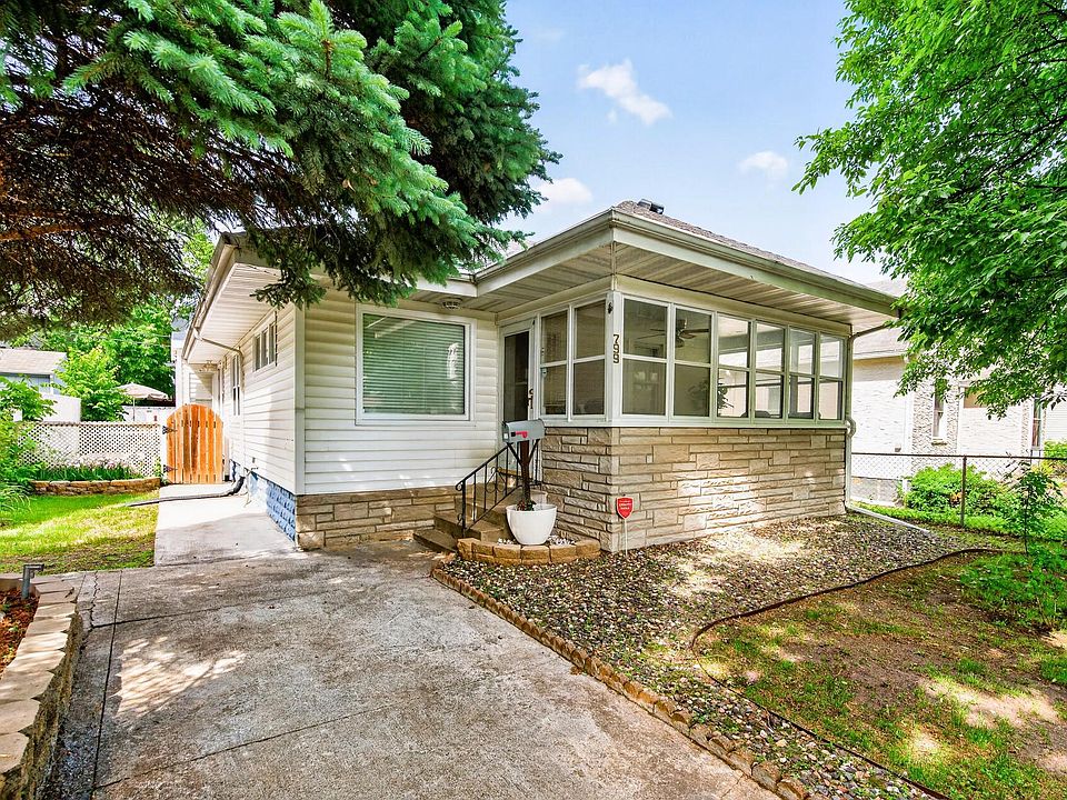 1st image of 799 Fuller Ave
