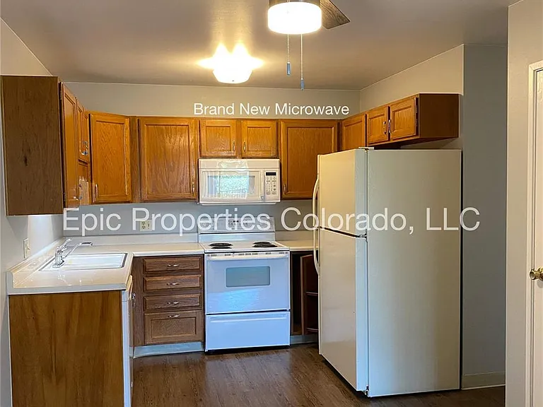 3124 S Wheeling Way #402 — Photo 12