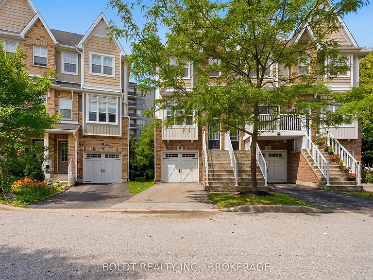 41 Durksen Dr — Photo 2
