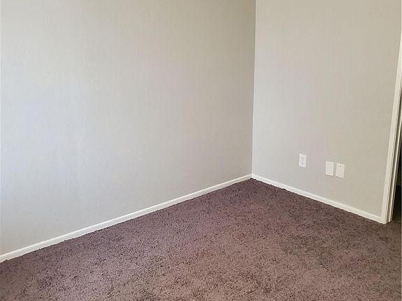 3rd image of 1622 Junipero Ave APT 8