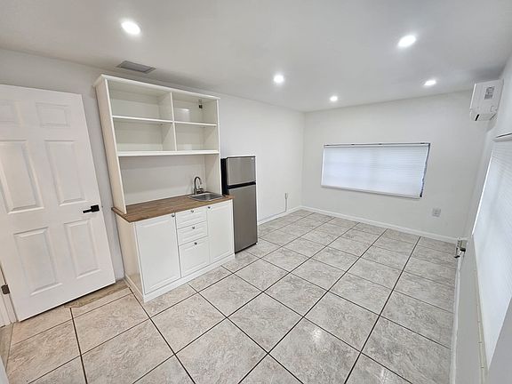 2nd image of 5851 NW 38th St #B