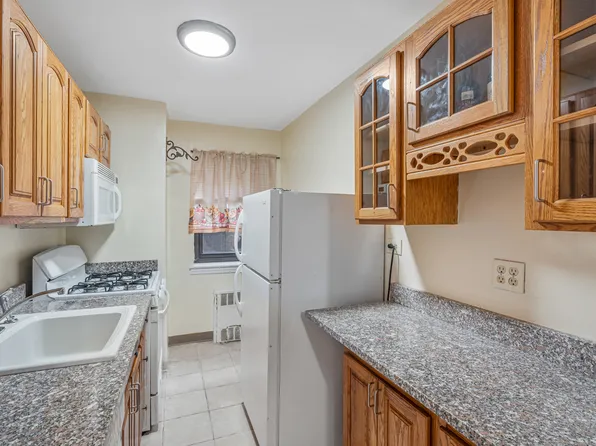 102-55 67th Road image 7 of 13