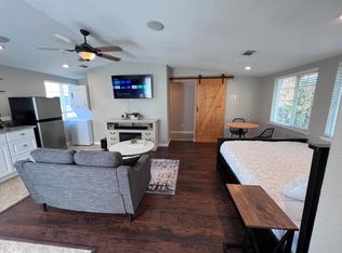 1115 Valley Glen Dr #2, Dixon, CA 95620