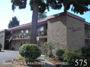 15425 6th Ave SW APT 6, Seattle, WA 98166