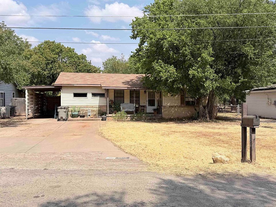 1st image of 3204 Marian Ln