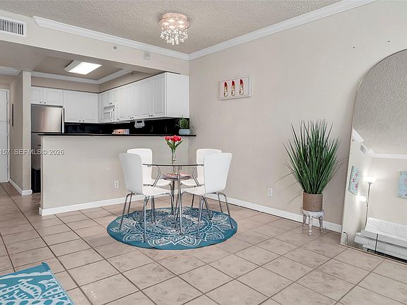 3rd image of 2501 S Ocean Dr APT 534