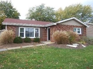 16748 Oconto Ave, Tinley Park, IL 60477