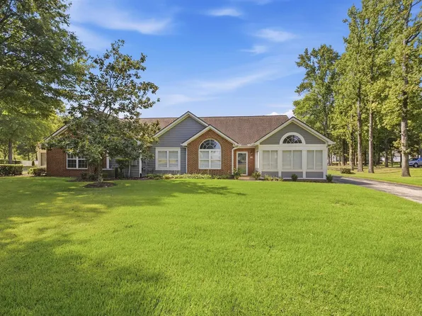 261 Oak Club Ln #9, Collierville, TN 38017