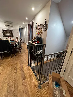 Rented by Delmark Realty LLC | media 86