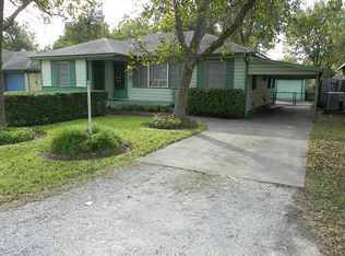 5911 Nelwyn St, Houston, TX 77009