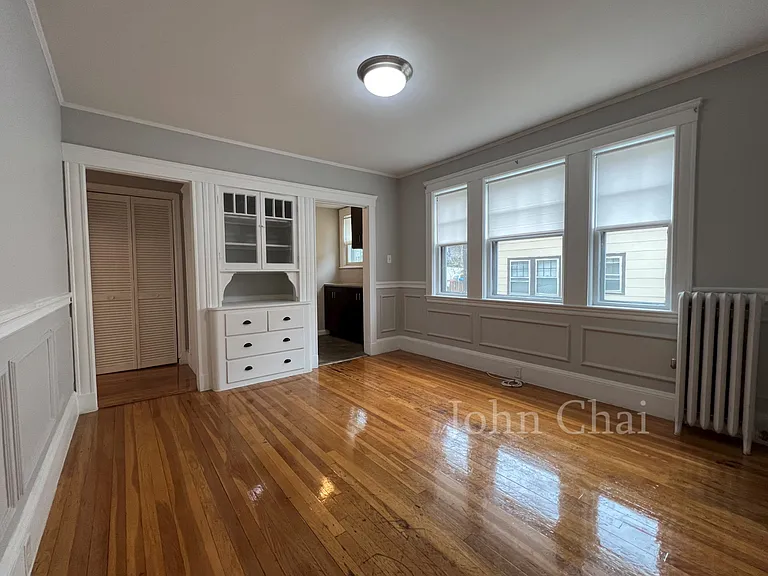 136 Arlington St #1 — Photo 2