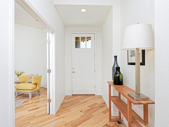 5th image of 10961 E 28th Ave