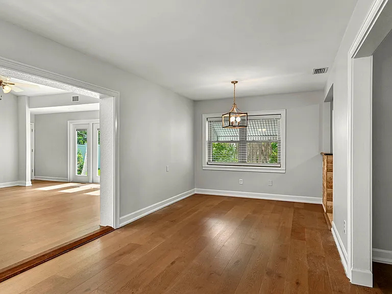 1781 Bryan Ave — Photo 8