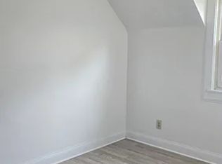 1306 S Danley Sq, Lorain, OH 44052