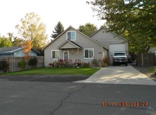 308 4th Ave, Culver, OR 97734