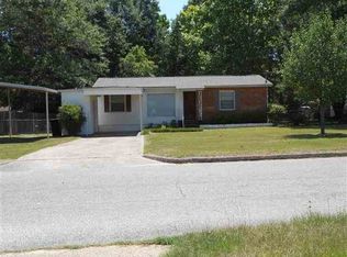 1006 N Wilson St, Geneva, AL 36340