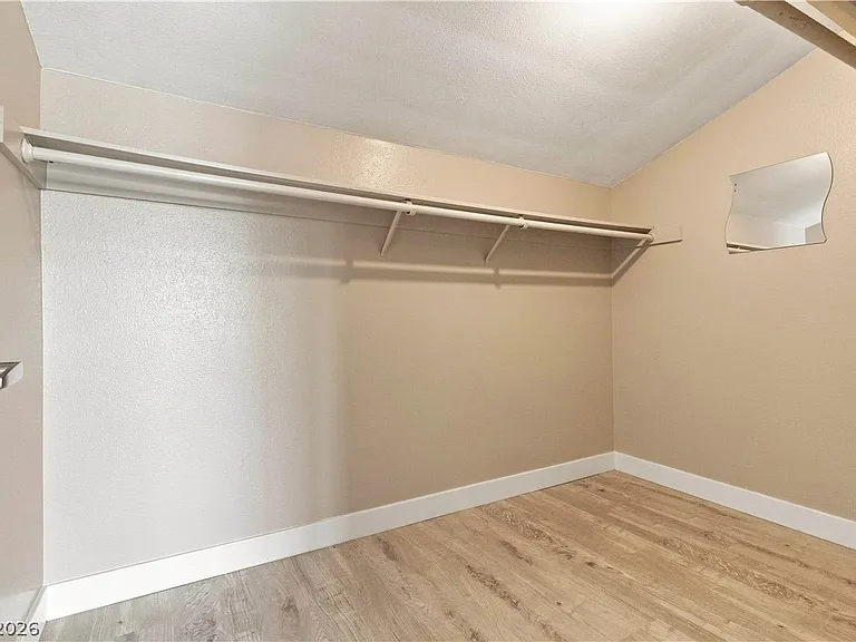 4815 Castle Rock Ct — Photo 29