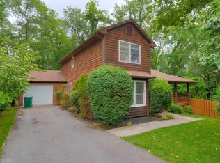 1103 Cottonwood Dr, Blacksburg, VA 24060