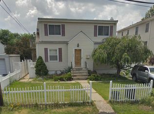 303 Born St, Secaucus, NJ 07094