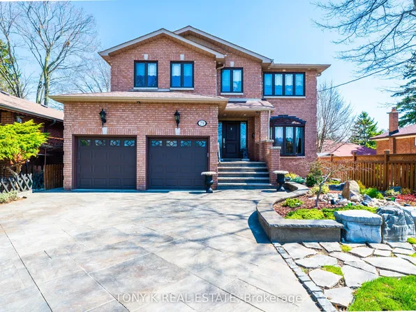 79 Bennett Rd, Toronto, ON M1E 3Y4