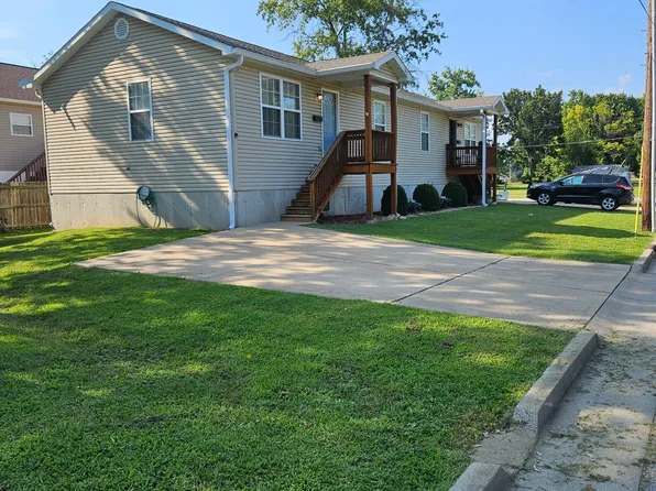 301-303 S Olive St, Pacific, MO 63069