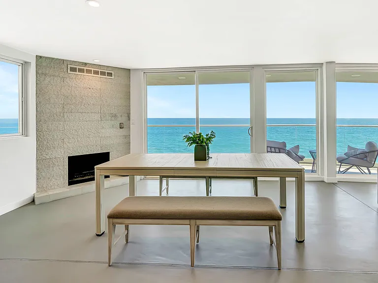 26060 Pacific Coast Hwy #0 — Photo 19
