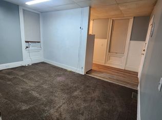 410 W Court St #2, Eureka, IL 61530