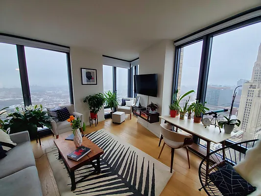 Rented by Corcoran | media 39