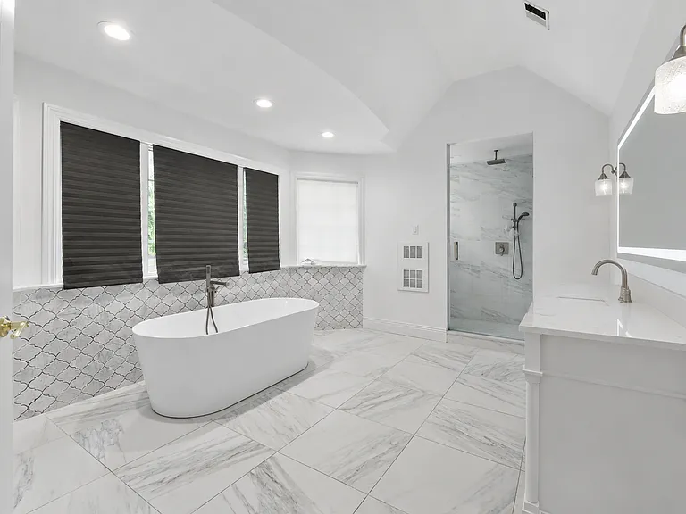 122 Helen Ct — Photo 27