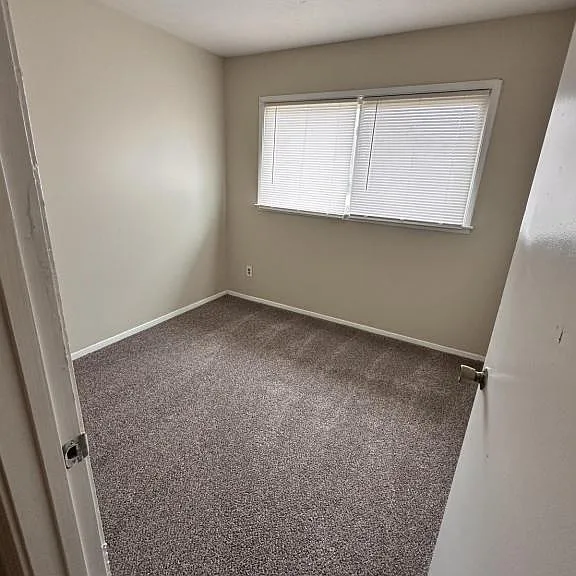 6128 Cooper Chapel Rd — Photo 6