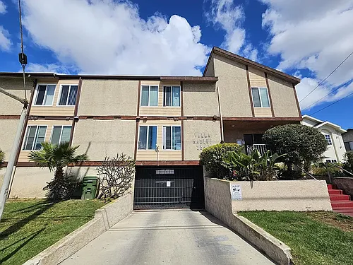 1350 N Marine Ave #209 Photo 1