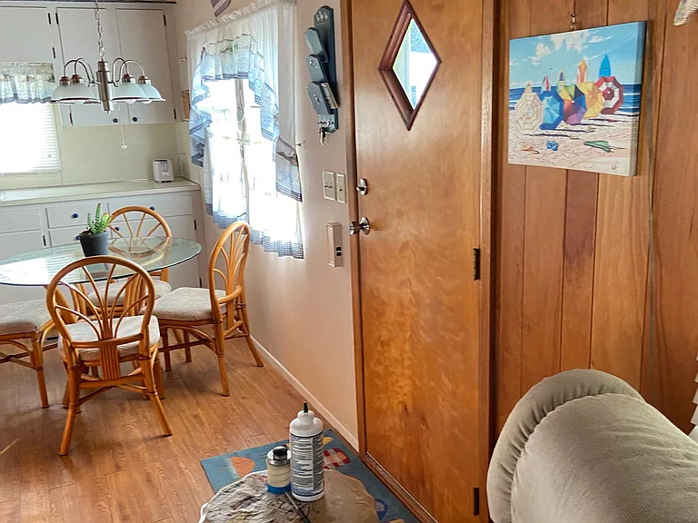 3807 Linwood — Photo 32