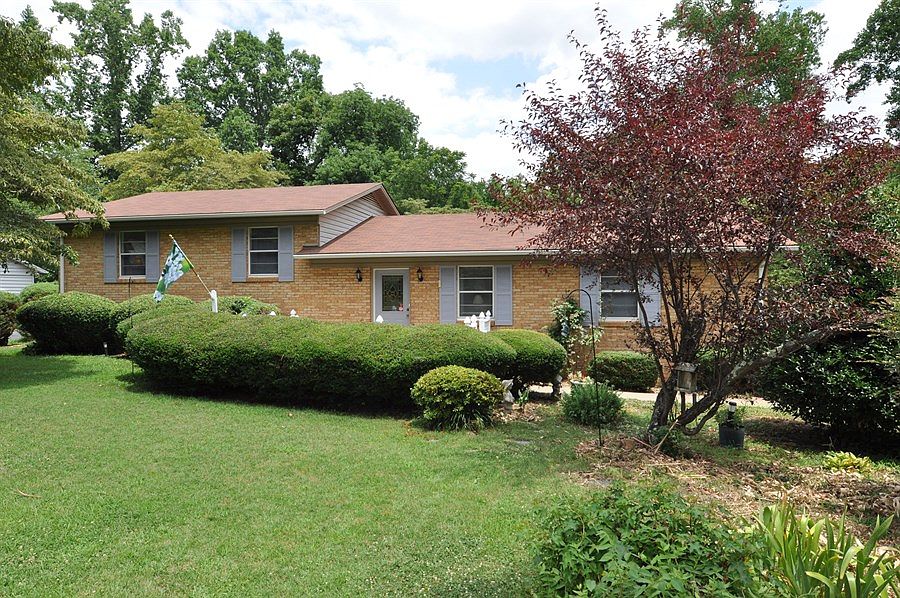 1st image of 7708 Denbur Dr