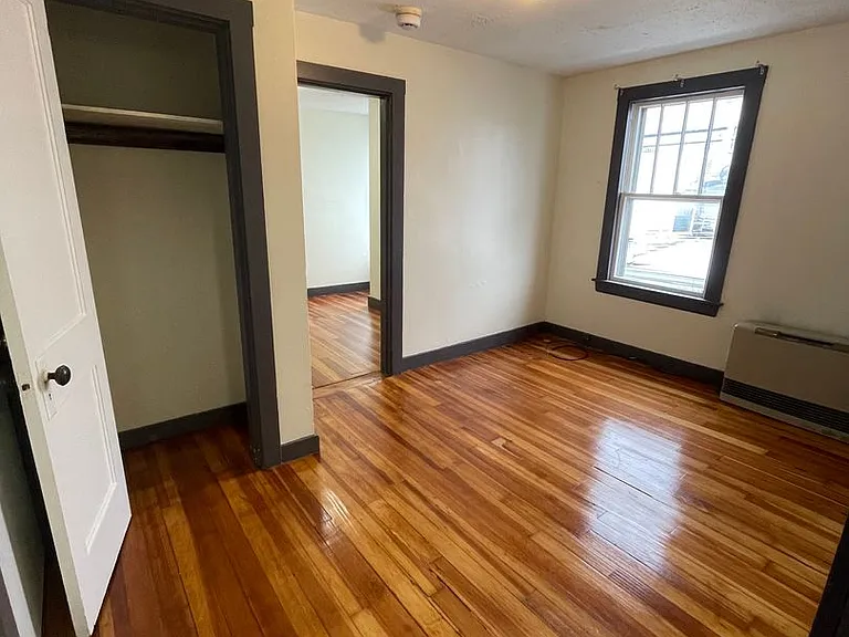 48 Alfred St — Photo 2
