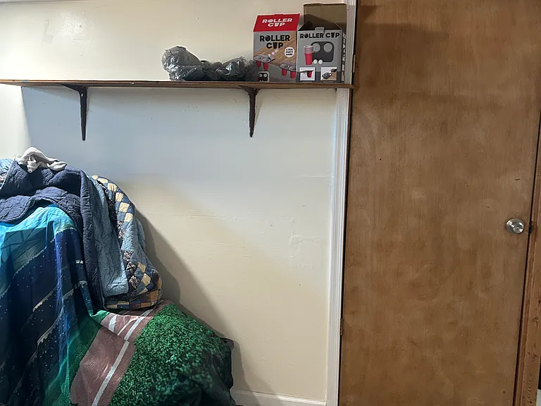 323 Forrest Ave #B — Photo 12