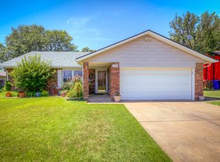 1300 S 29th St, Broken Arrow, OK 74014