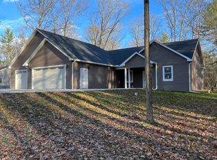 14644 Tomahawk Ln, Big Rapids, MI