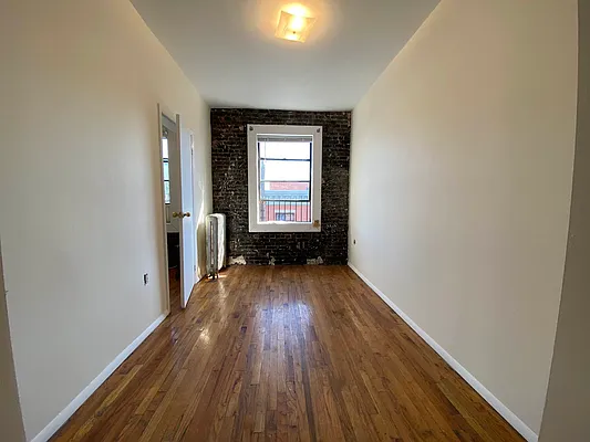 Rented by Best Apartments North Inc | media 44