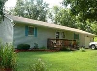 1404 Sequoya Rd, Cuba, MO 65453