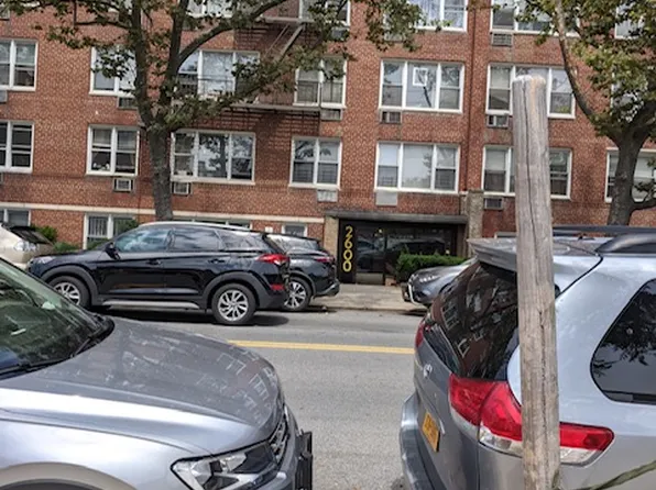 2600 East 21st Street image 1 of 5