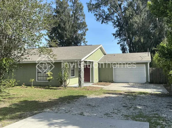 10992 124th Ave, Largo, FL 33778