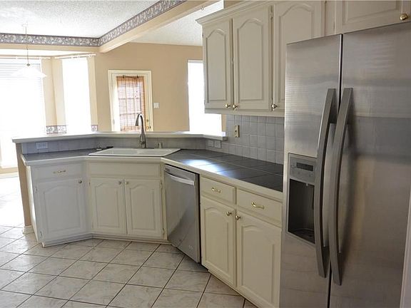 4th image of 4812 Nocona Dr
