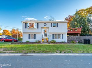 358 Clayton Rd, Schenectady, NY 12304