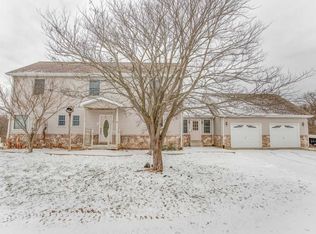 2931 Schrader Dr, Waterloo, IL 62298