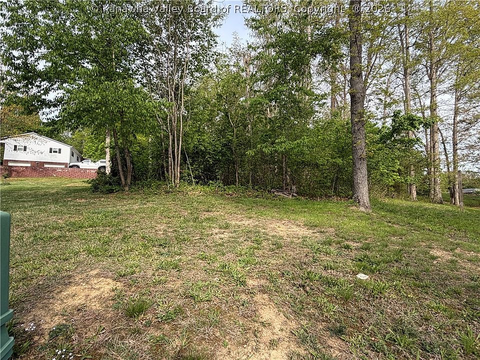 2nd image of LOT 27 Chaucer Pl