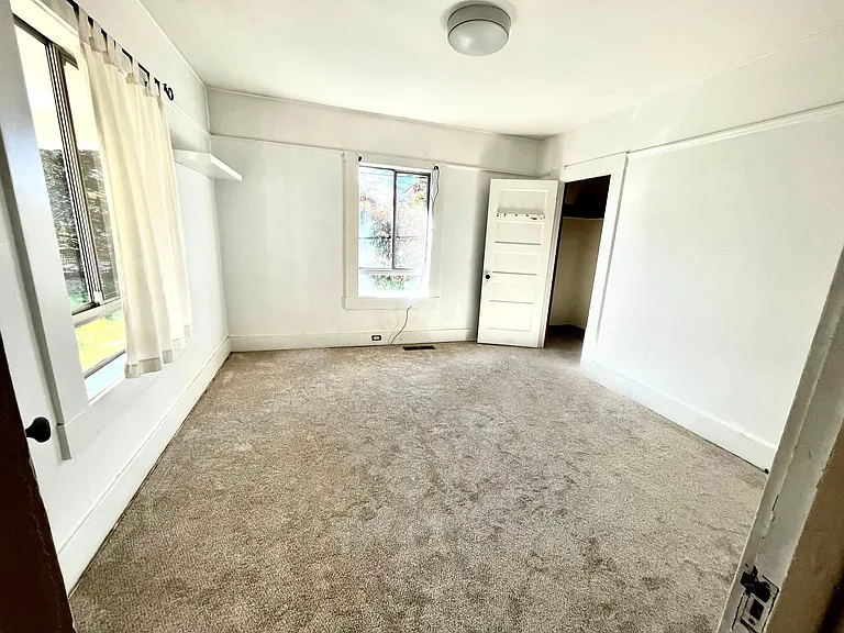 6030 Blank Rd — Photo 16