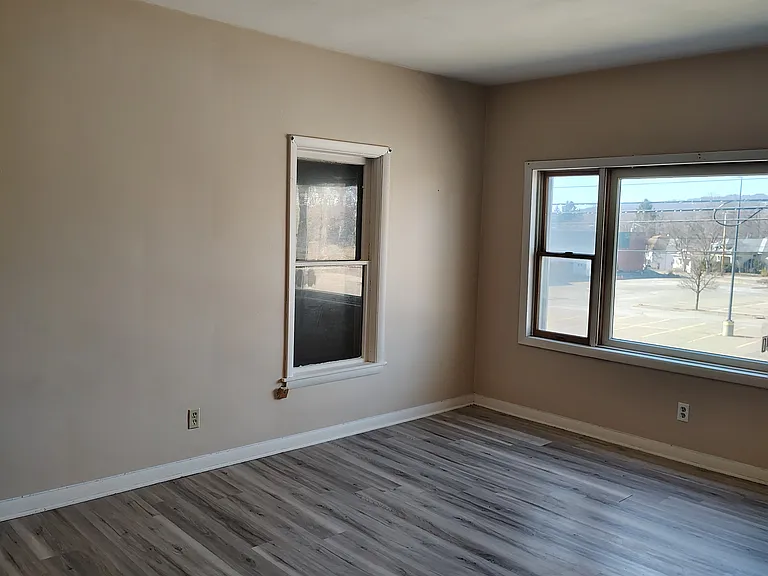 314 Conklin Ave #2 — Photo 6