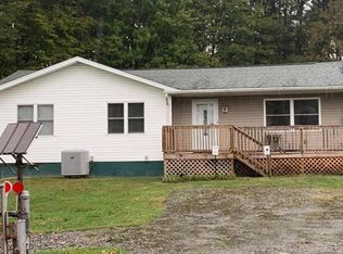 844 Curtain Bend Rd, Craigsville, WV 26205