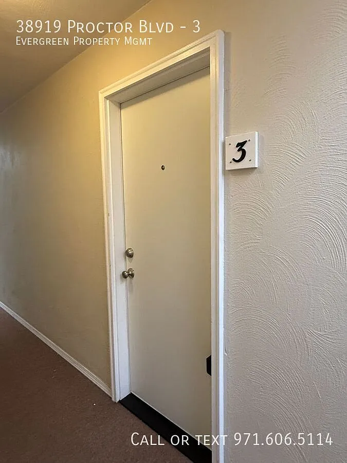 1 bed, 1.0 bath, $1,345 — Photo 3