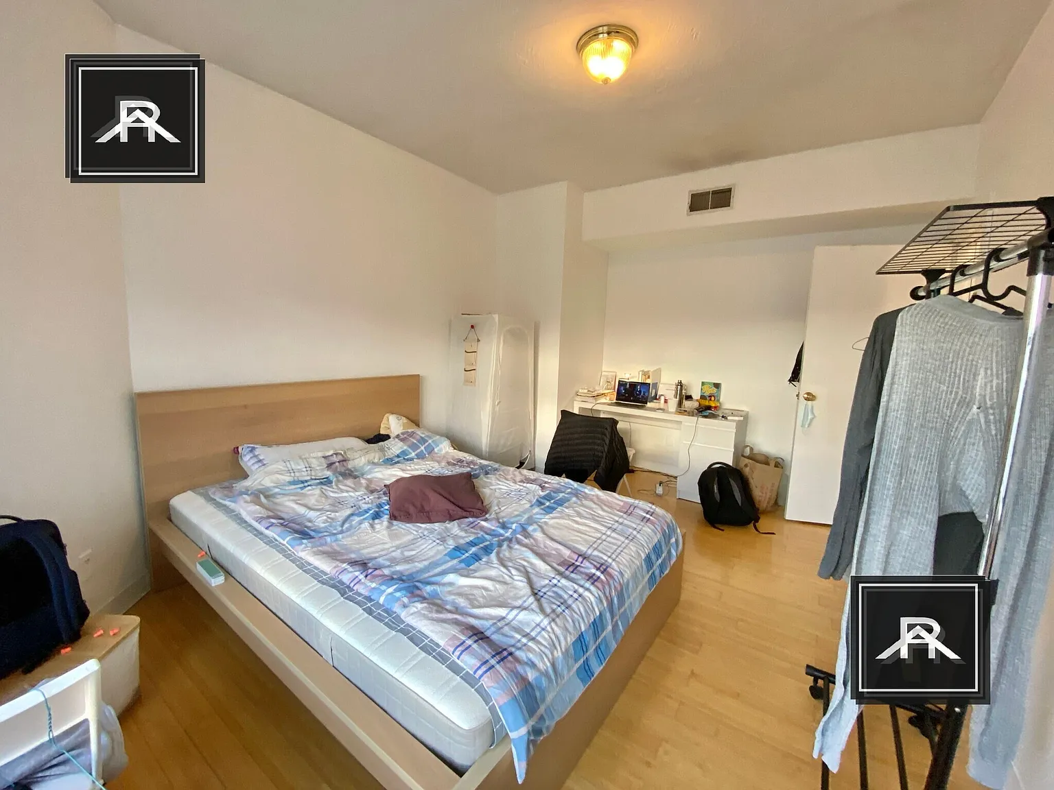 2 bed, 1.0 bath, $2,600 — Photo 3